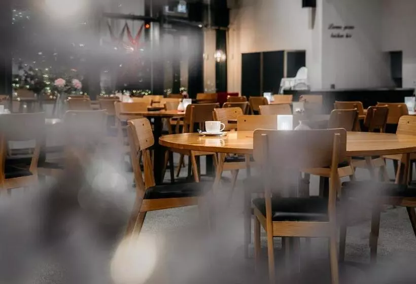 Fotos del hotel L Björken:  10