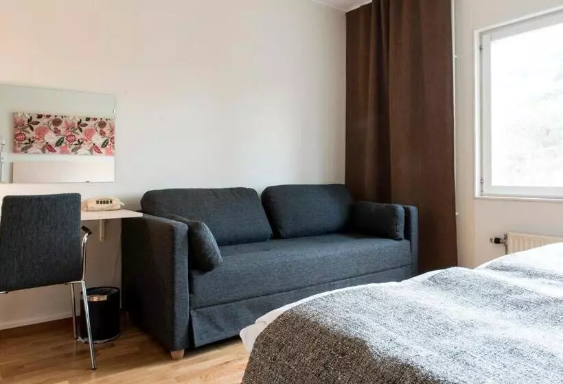 Fotos del hotel L Björken:  19