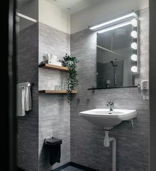 Fotos del hotel L Björken:  13