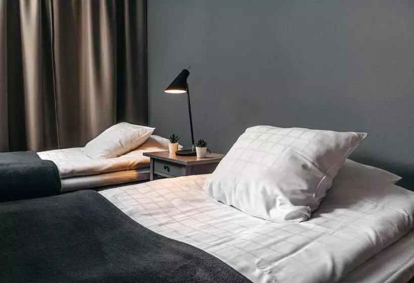 Fotos del hotel L Björken:  14