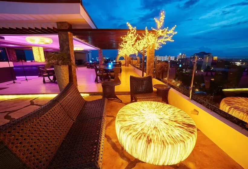 Fotos del hotel Cebu White Sands Resort And Spa:  19