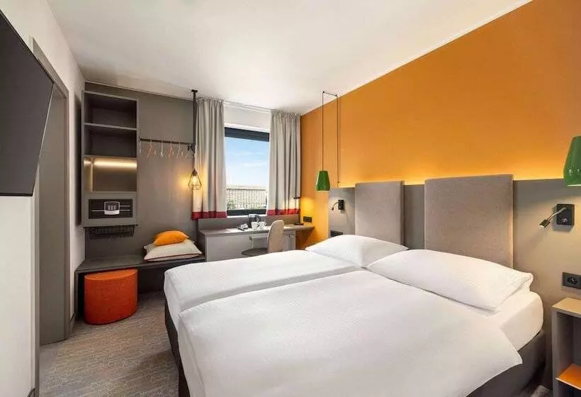 Vienna House Easy Cracow