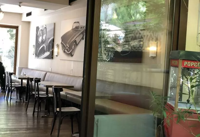 Fotos del hotel Neufeld:  9