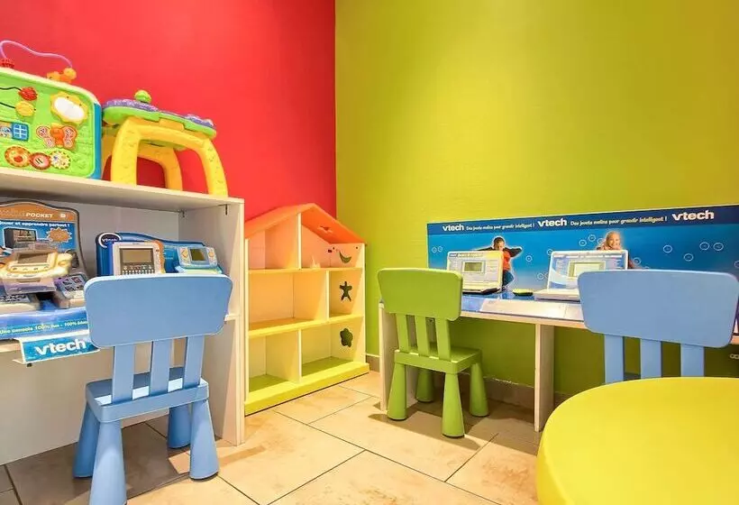 Fotos del hotel Ibis Styles Paris Roissy Cdg:  6