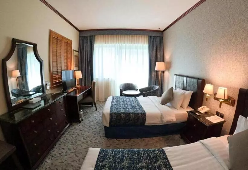 Fotos del hotel Mayfair:  11