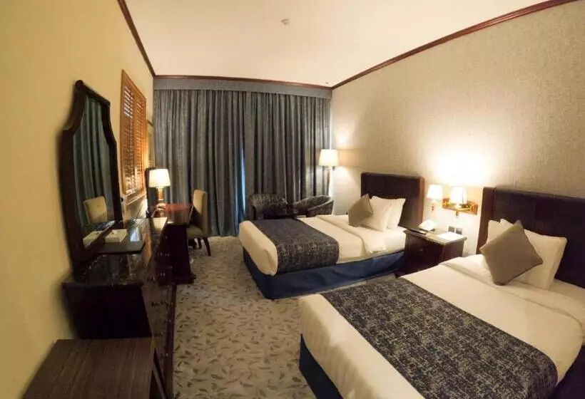 Fotos del hotel Mayfair:  9