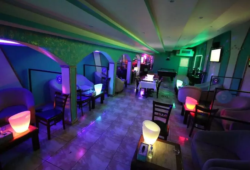 Fotos del hotel Mayfair:  20