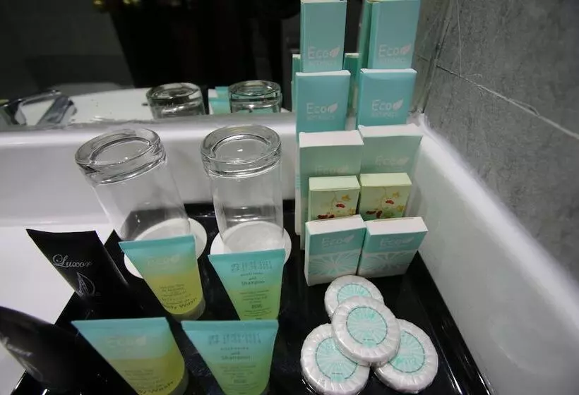 Fotos del hotel Mayfair:  22