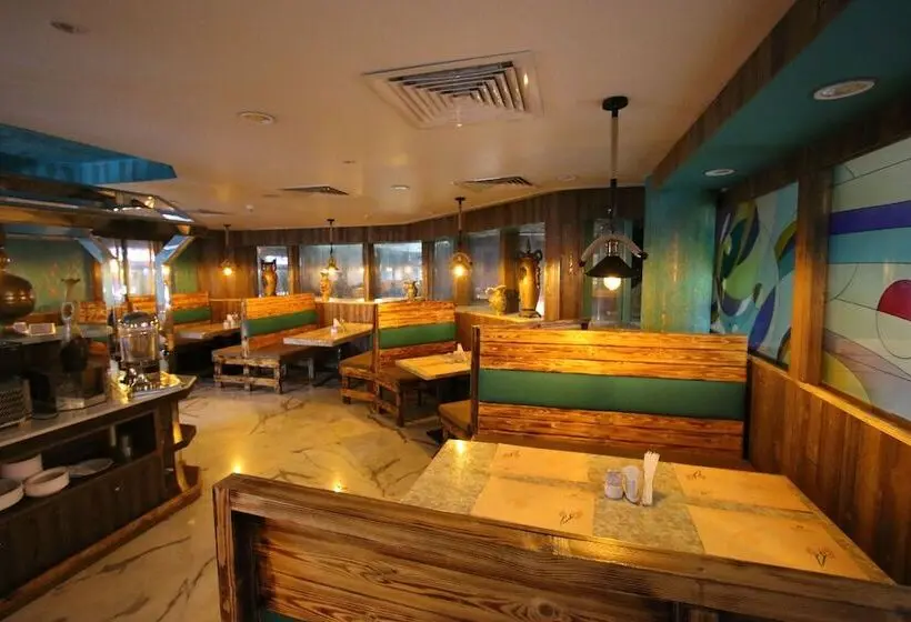 Fotos del hotel Mayfair:  33
