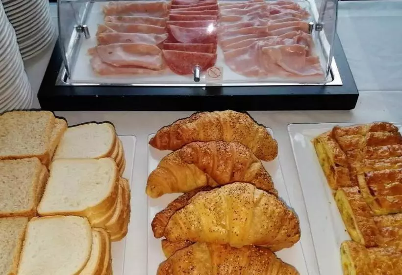 Fotos del hotel Martini:  11