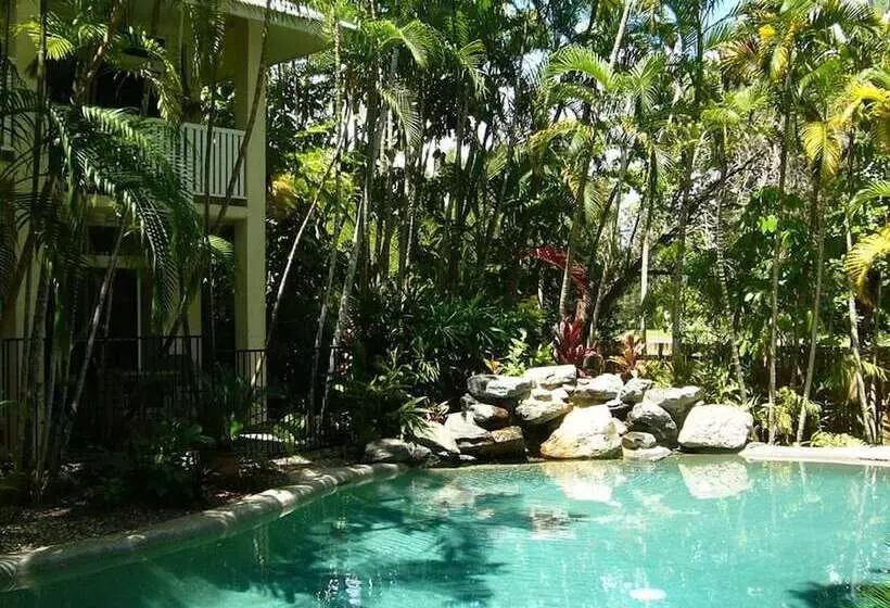 Port Douglas Retreat