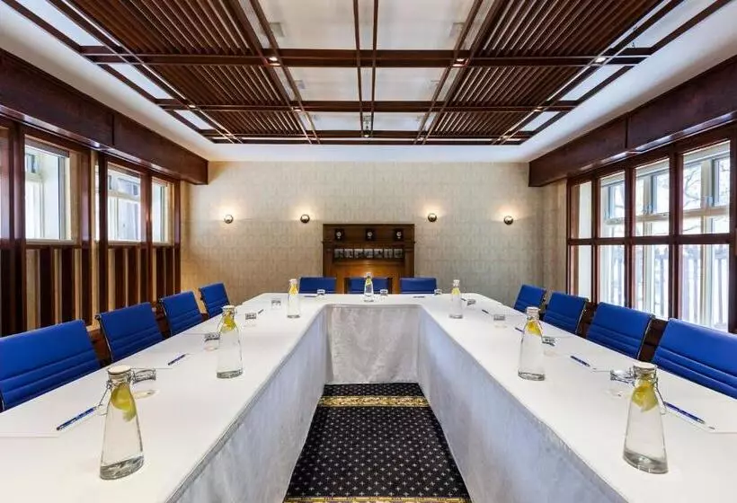 Fotos del hotel Chateau Versailles:  11