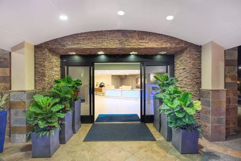 Fotos del hotel Holiday Inn Express  & Suites San Diego Airport  Old Town, An Ihg:  12