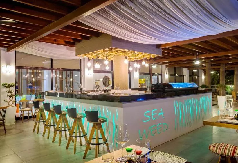 Fotos del hotel Cavo Maris Beach:  7