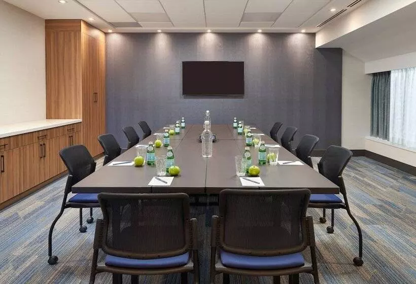 Fotos del hotel Travelodge  By Wyndham Niagara Falls By The Falls:  6