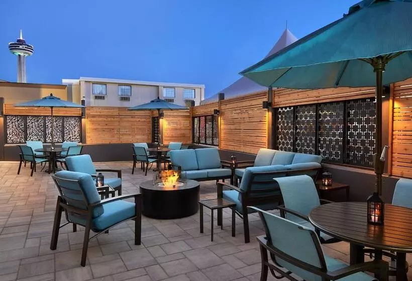 Fotos del hotel Travelodge  By Wyndham Niagara Falls By The Falls:  7