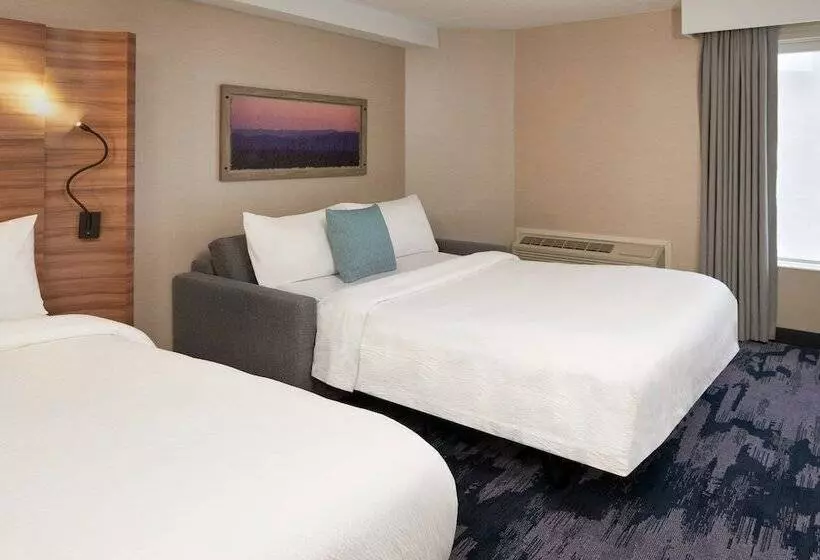 Fotos del hotel Travelodge  By Wyndham Niagara Falls By The Falls:  23