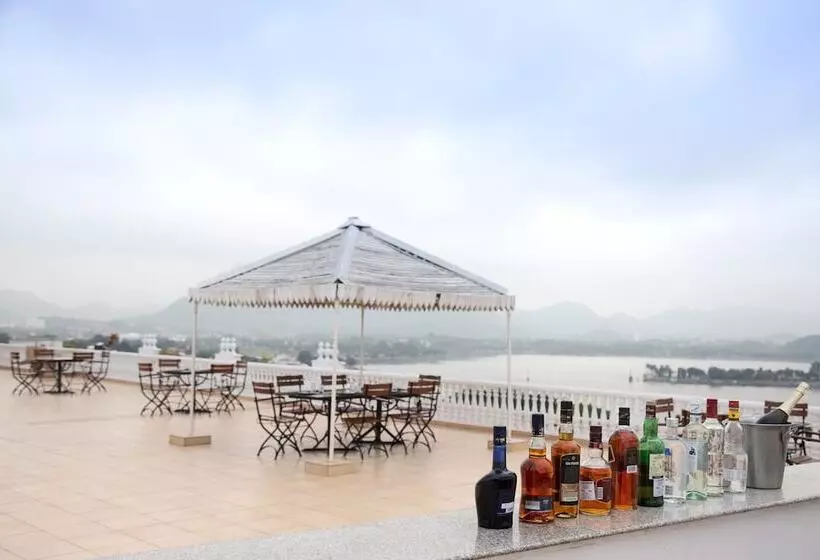 Fotos del hotel Hilltop Palace:  9