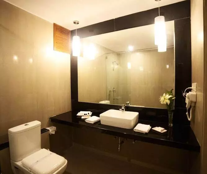 Fotos del hotel Hilltop Palace:  14