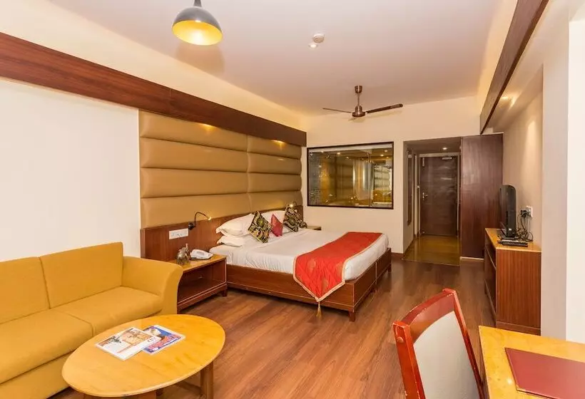 Fotos del hotel Hilltop Palace:  20