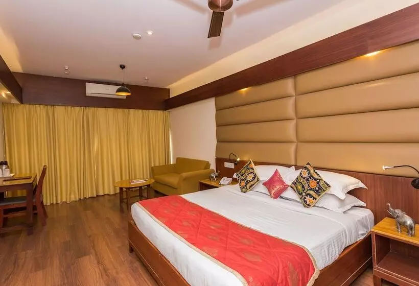 Fotos del hotel Hilltop Palace:  21