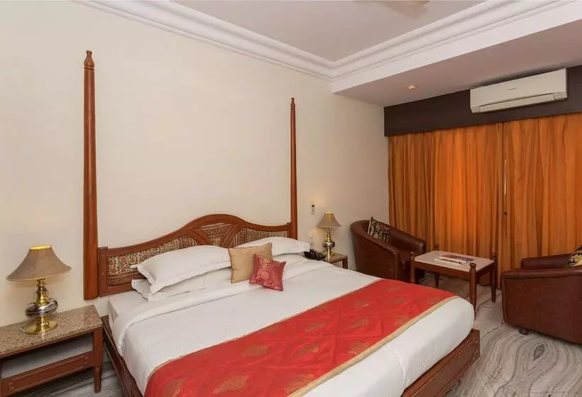 Fotos del hotel Hilltop Palace:  22