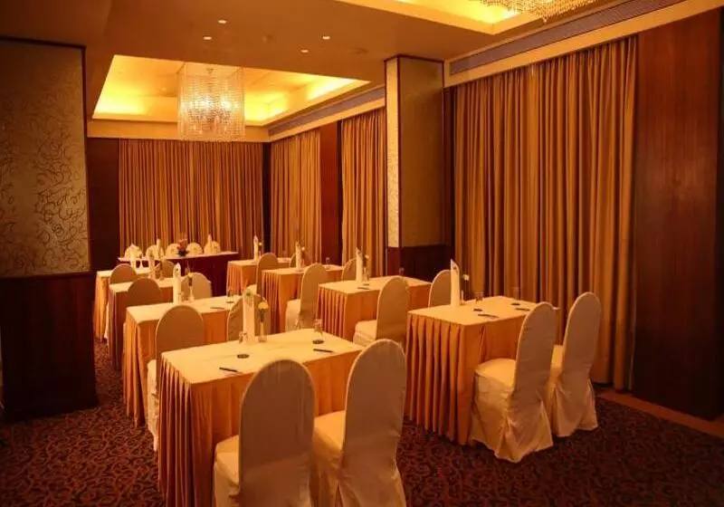 Fotos del hotel Sun-n-sand Mumbai Juhu Beach:  6