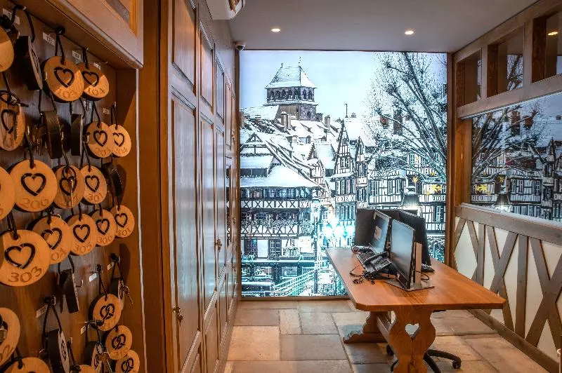 Fotos del hotel Beaucour:  18