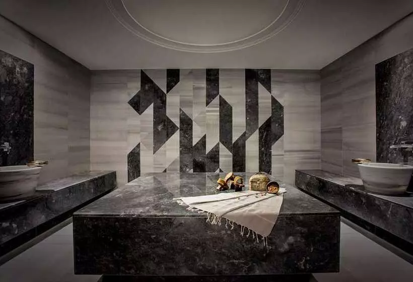 Fotos del hotel Conrad Istanbul Bosphorus:  3