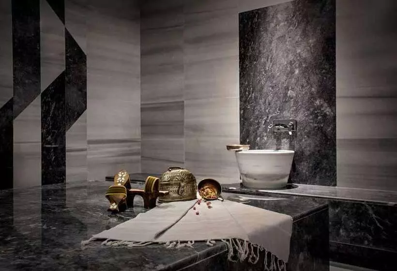 Fotos del hotel Conrad Istanbul Bosphorus:  13