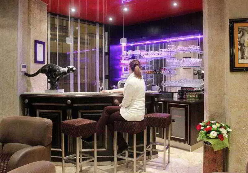 Fotos del hotel Grand Hotel Francais:  3