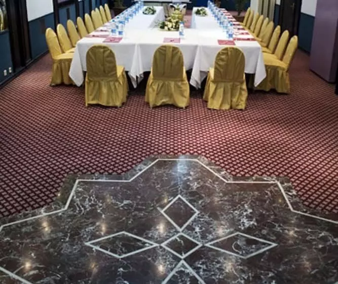 Fotos del hotel Airport Gunes Merter :  35