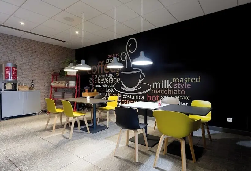 Fotos del hotel Ibis Reims Centre Gare:  5