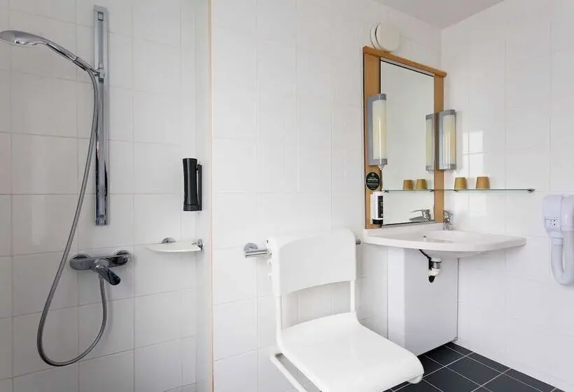 Fotos del hotel Ibis Reims Centre Gare:  15