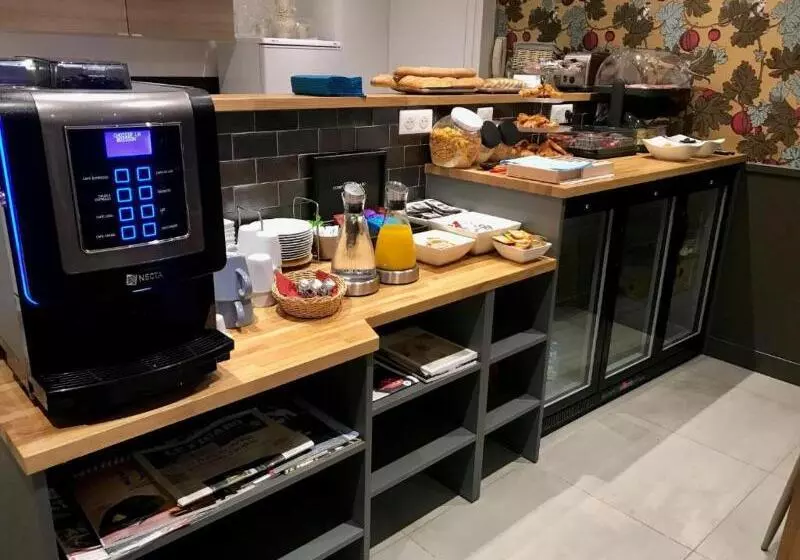 Fotos del hotel Excelsior Batignolles:  2