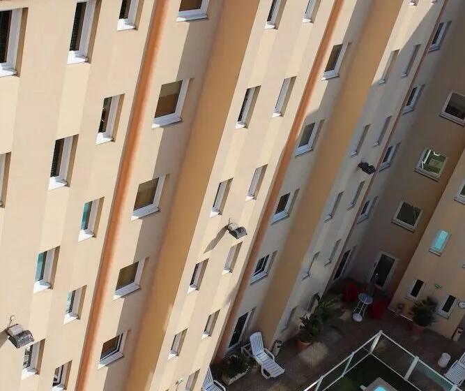 Fotos del hotel Ibis Nice Centre Gare:  11