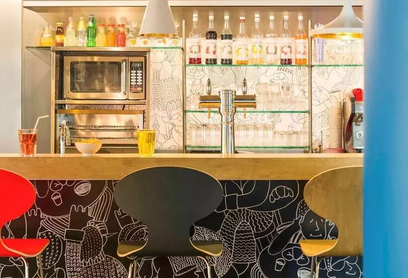 Fotos del hotel Ibis Nice Centre Gare:  15