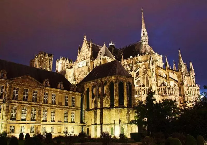 Fotos del hotel Ibis Reims Centre Gare:  5