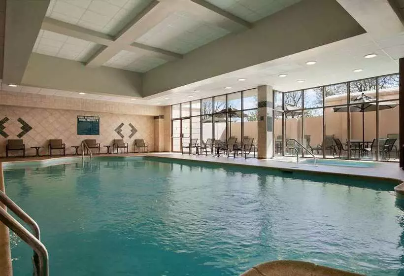 Fotos del hotel Embassy Suites By Hilton Philadelphia Airport:  3
