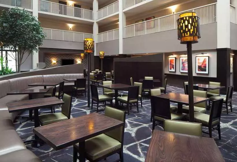 Fotos del hotel Embassy Suites By Hilton Philadelphia Airport:  11