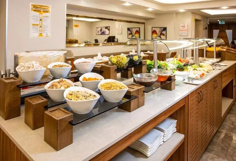 Fotos del hotel Erboy:  25