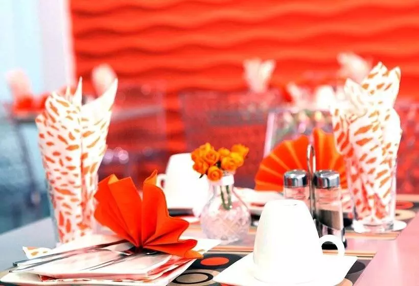 Fotos del hotel Prince De Liege:  6