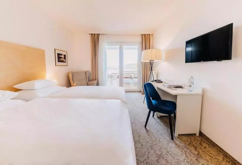 Fotos del hotel See Dr. Jilly:  17