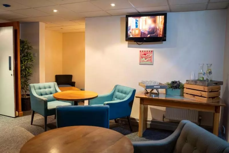 Fotos del hotel Mercure Cardiff North:  11