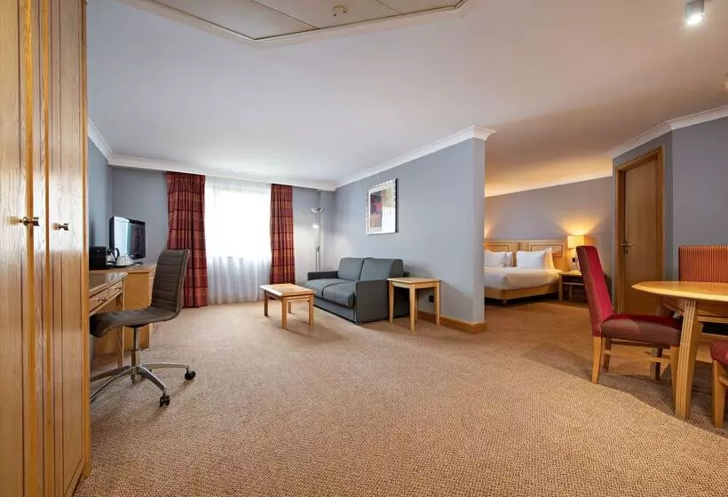 Fotos del hotel Doubletree By Hilton Swindon:  6