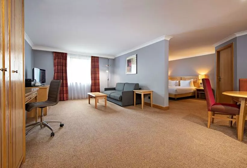 Fotos del hotel Doubletree By Hilton Swindon:  4