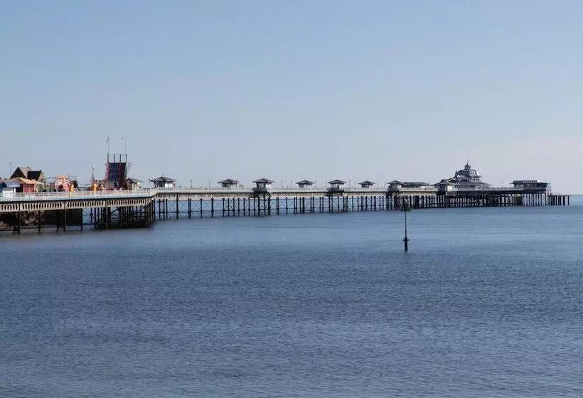 Fotos del hotel The Marine:  23