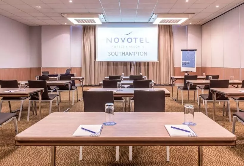 Fotos del hotel Novotel Southampton:  25
