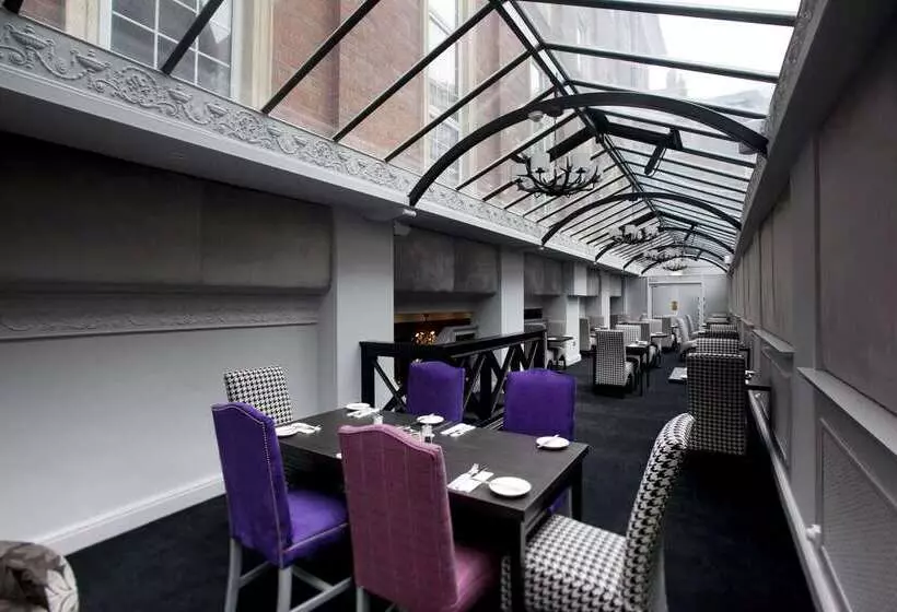 Fotos del hotel St James Hotel; Bw Premier Collection:  3