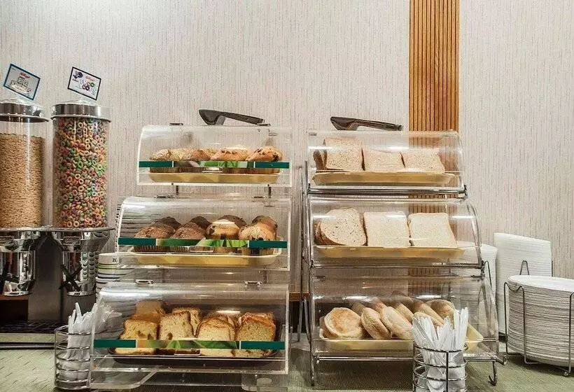 Fotos del hotel Quality Hotel Fallsview Cascade:  5